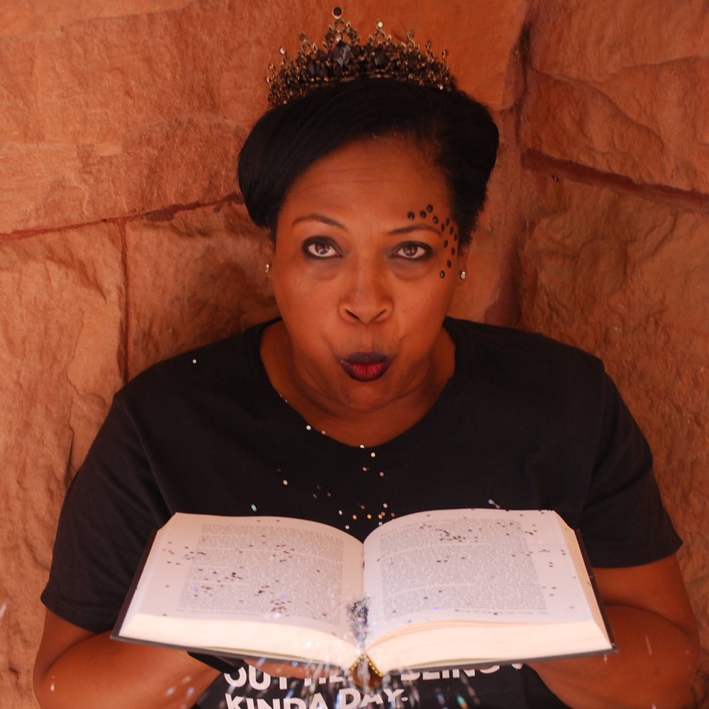 Meet your Posher, Kelli